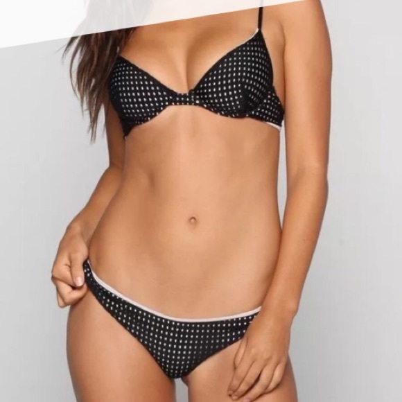 💕SOLD💕ACACIA ORCHID MESH - Picture 2 of 4